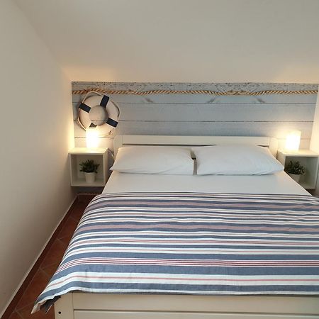 Rentfox - Crikvenica Apartamento Quarto foto