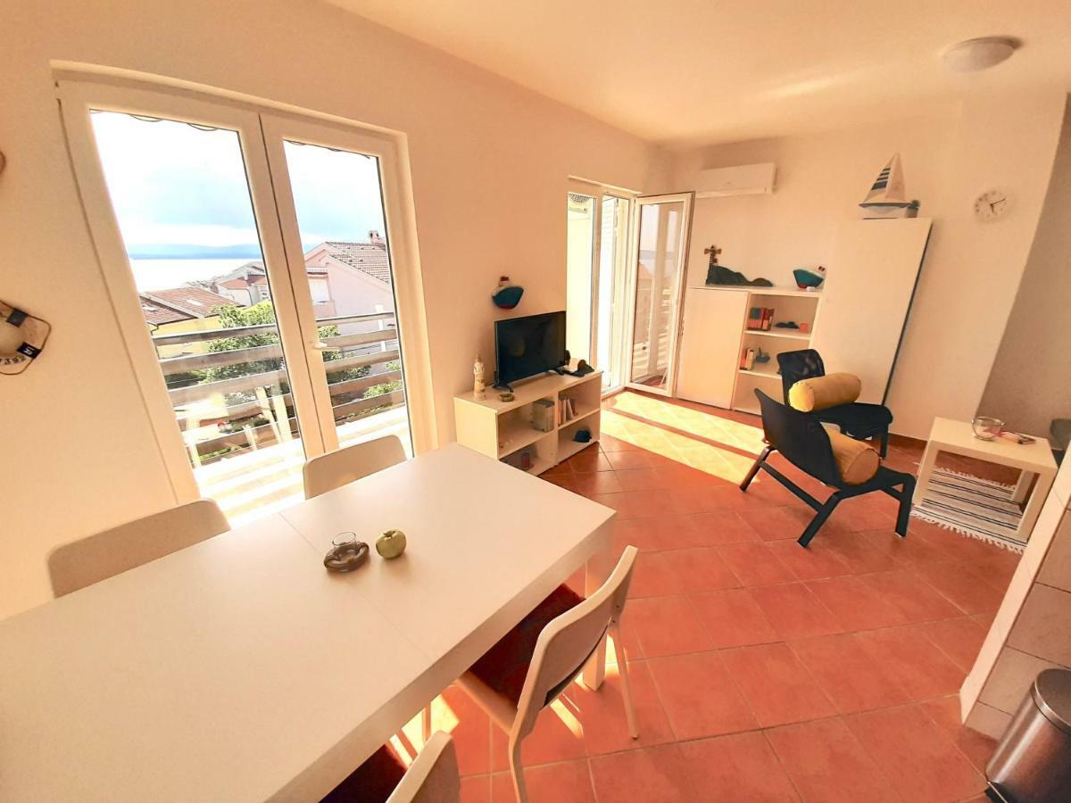 Rentfox - Crikvenica Apartamento Exterior foto