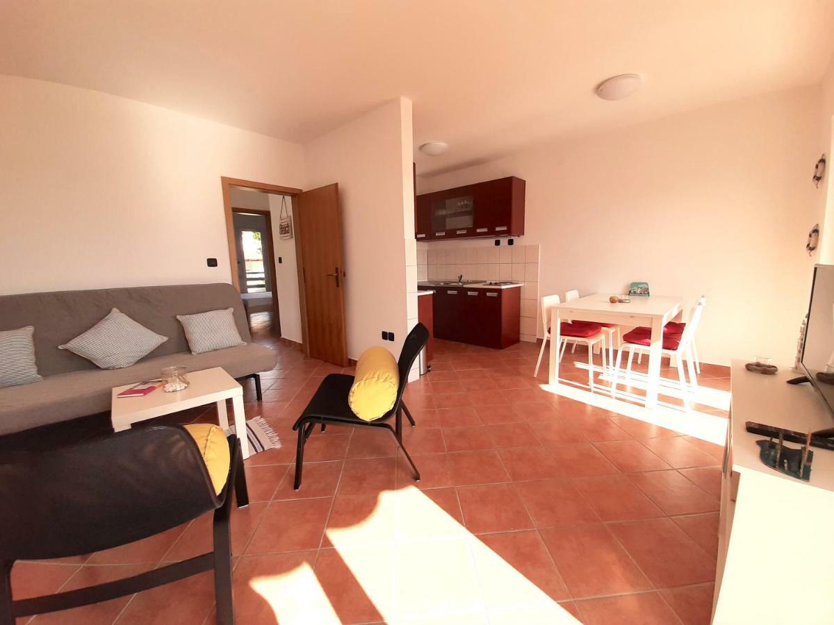 Rentfox - Crikvenica Apartamento Exterior foto